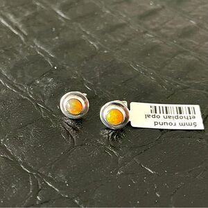 Sterling Silver 925 Cabachon Ethiopian Opal earrings